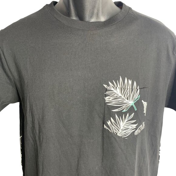 Craft & Flow Crewneck Graphic T Shirt S Black Leaves Short Sleeves Pocket NEW - Picture 2 of 6
